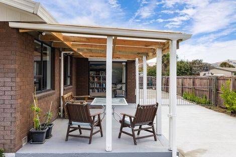 Photo of property in 10 Glenbyre Place, Bromley, Christchurch, 8062