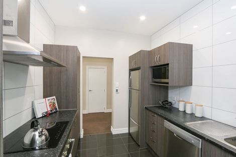 Photo of property in 84 Salamanca Road, Kelburn, Wellington, 6012