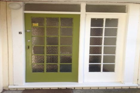 Photo of property in 1/24 Austin Street, Mount Victoria, Wellington, 6011