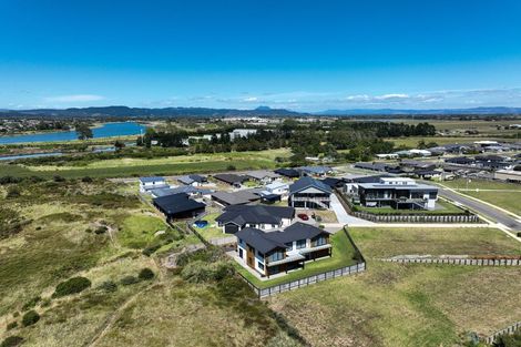 Photo of property in 16 Piripai Rise, Coastlands, Whakatane, 3120