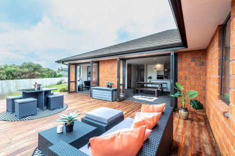 Photo of property in 11 Lusk Way, Patumahoe, Pukekohe, 2679