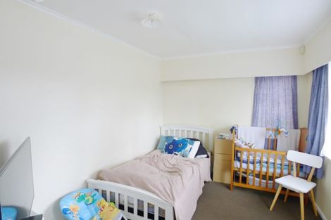 Photo of property in 28 Sturdee Road, Manurewa, Auckland, 2102