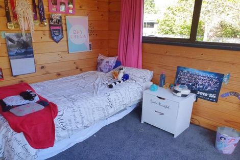 Photo of property in 16 Elder Grove, Whalers Gate, New Plymouth, 4310