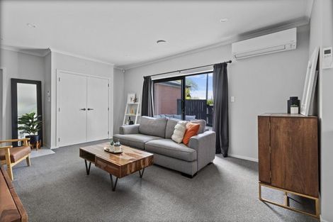 Photo of property in 2a Carey Street, Maeroa, Hamilton, 3200