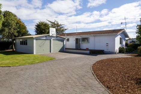 Photo of property in 4 Newberry Place, Richmond Heights, Taupo, 3330