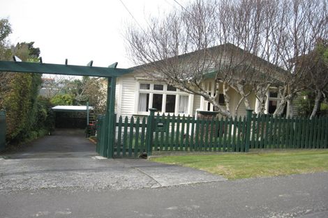 Photo of property in 37 Beauchamp Street, Karori, Wellington, 6012