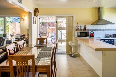 Photo of property in 79 Sunshine Avenue, Karori, Wellington, 6012