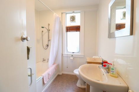 Photo of property in 305 Albert Street, Hokowhitu, Palmerston North, 4410