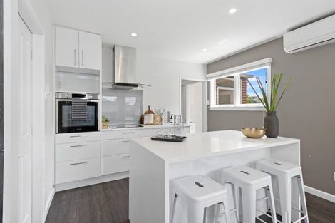 Photo of property in 235 Greers Road, Bryndwr, Christchurch, 8053