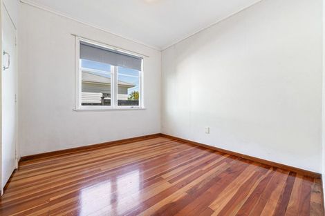 Photo of property in 799 Te Atatu Road, Te Atatu Peninsula, Auckland, 0610