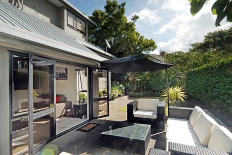 Photo of property in 8b Abbotts Way, Remuera, Auckland, 1050