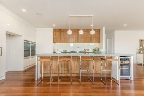 Photo of property in 14 Tauwaka Crescent, Riverhead, 0820