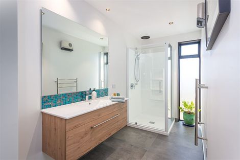 Photo of property in 16 Ardrossan Way, Tai Tapu, 7672