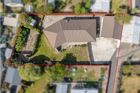 Photo of property in 30 Woodgrove Avenue, North New Brighton, Christchurch, 8083