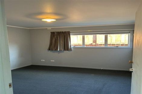 Photo of property in 10 Wallis Street, Raglan, 3225
