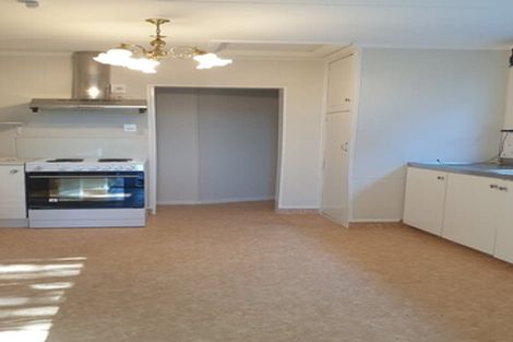 Photo of property in 22 Locking Street, Nelson South, Nelson, 7010
