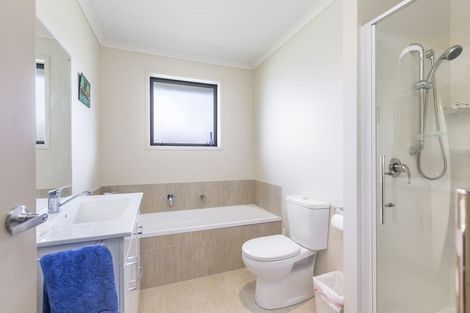 Photo of property in 11 Muncaster Road, Snells Beach, 0920