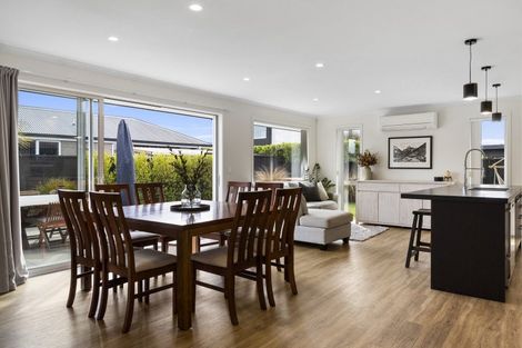 Photo of property in 8 Huka Heights Drive, Rangatira Park, Taupo, 3330