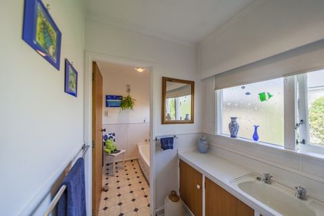 Photo of property in 11 Wallace Road, Waipukurau, 4200