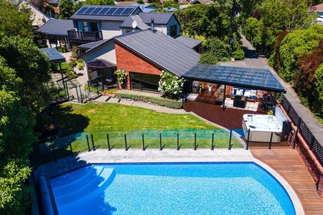 Photo of property in 150b Grimseys Road, Redwood, Christchurch, 8051