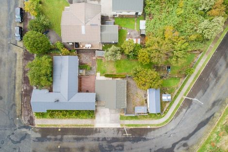 Photo of property in 25 Hunia Street, Marton, 4710