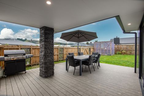 Photo of property in 17 Rodeo Place, Outram, 9019