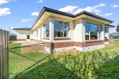 Photo of property in 23 Crombie Street, Gore, 9710