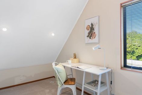 Photo of property in 37 Ngaio Road, Waikanae, 5036