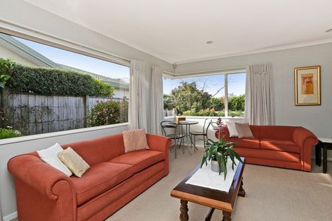 Photo of property in 10 Brompton Drive, Taradale, Napier, 4112