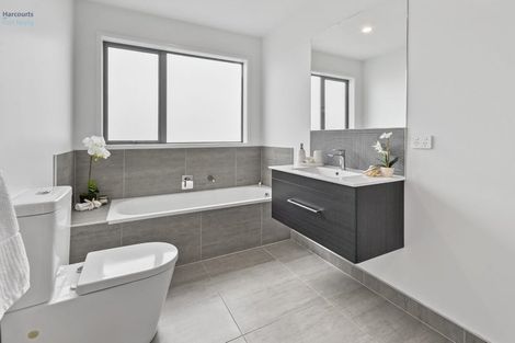 Photo of property in 1 Pinto Road, Pukekohe, 2120