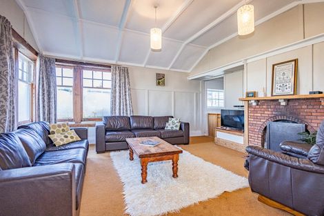 Photo of property in 109 Seddon Street, Raetihi, 4632