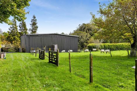 Photo of property in 172 Lepper Road, Inglewood, 4386