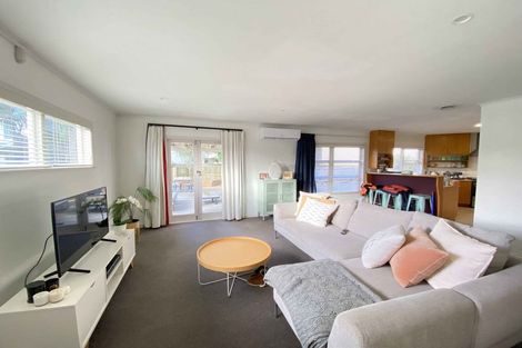 Photo of property in 1/18 Francis Street, Hauraki, Auckland, 0622