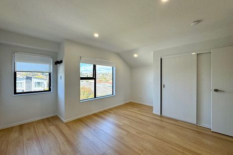 Photo of property in 523f Pakuranga Road, Howick, Auckland, 2010