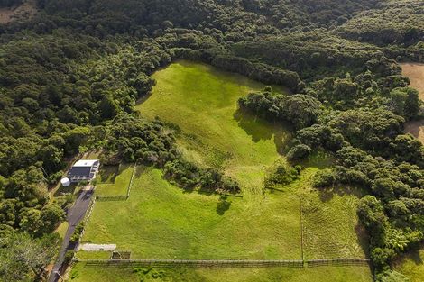 Photo of property in 1223 Old North Road, Helensville, 0875