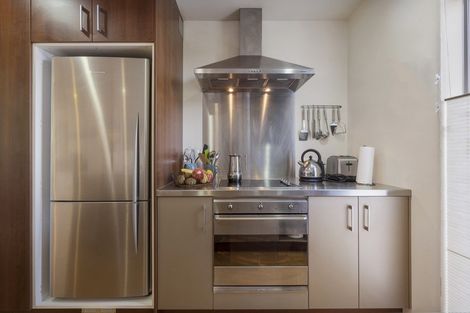 Photo of property in Habitat Apartments, 6/31 Byron Avenue, Takapuna, Auckland, 0622