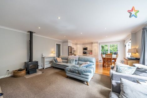 Photo of property in 9 Miro Street, Eastbourne, Lower Hutt, 5013