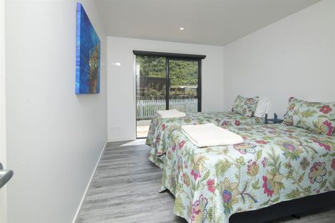 Photo of property in 3 Surrey Street, Picton, 7220