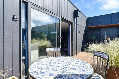 Photo of property in 102 Hills Road, Edgeware, Christchurch, 8013