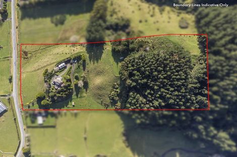 Photo of property in 37 Akatarawa Road, Reikorangi, Waikanae, 5391