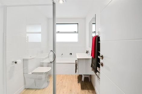 Photo of property in 120 The Boulevard, Papamoa Beach, Papamoa, 3118