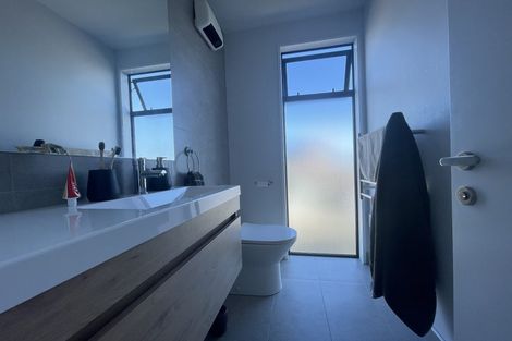 Photo of property in 1/8 New Brighton Road, Shirley, Christchurch, 8061