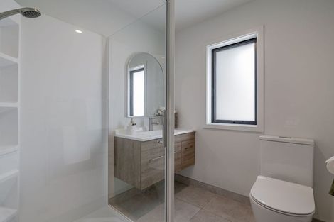Photo of property in 19a Rosalie Terrace, Kelvin Grove, Palmerston North, 4414