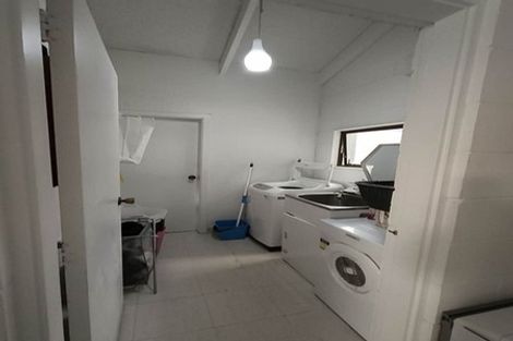 Photo of property in 1 Kim Street, Khandallah, Wellington, 6035