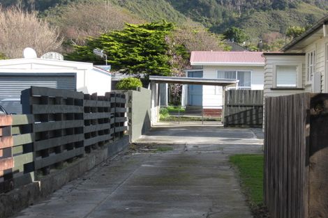 Photo of property in 83 Wainuiomata Road, Wainuiomata, Lower Hutt, 5014