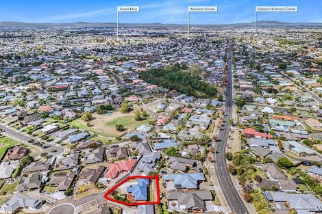 Photo of property in 18 Everton Place, Grandview Heights, Hamilton, 3200