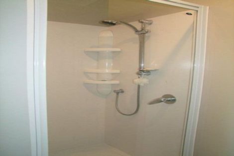 Photo of property in 21 Burns Street, Milton, 9220