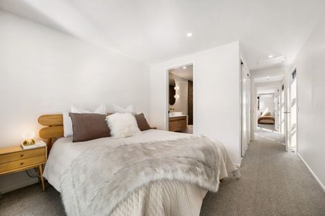 Photo of property in 41 Ryan Loop, Jacks Point, 9371