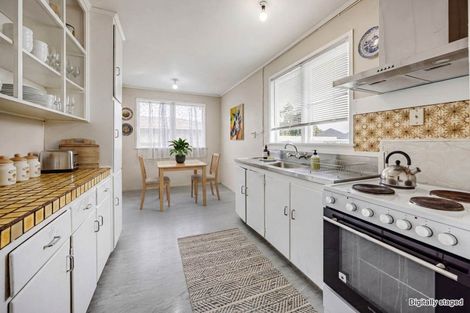 Photo of property in 21 President Avenue, Papakura, 2110