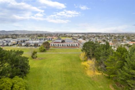 Photo of property in 73 Walsh Road, Papakura, 2110